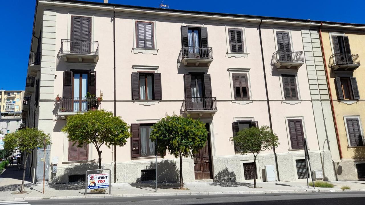 Casa Elisa Apartment Cosenza Exterior photo